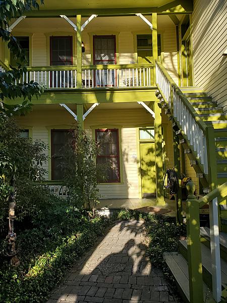 A Yellow Rose Bed & Breakfast
