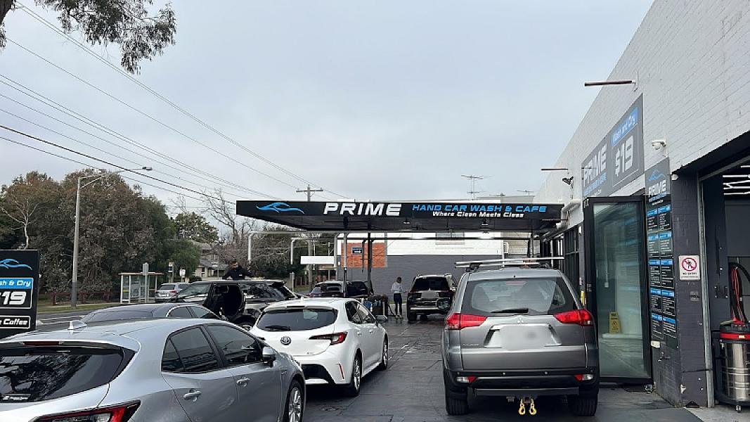 V20 Car Wash - Car Wash & Car Detailing Black Rock