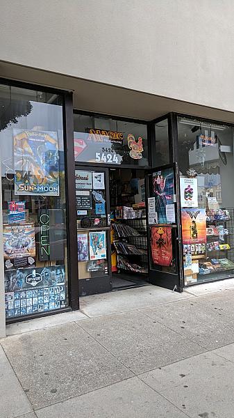 Cards & Comics Central