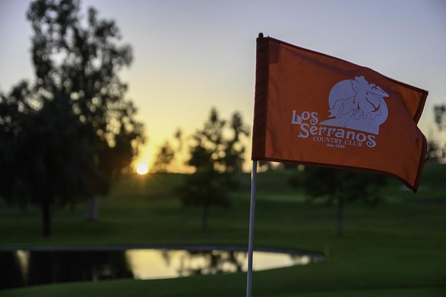 Los Serranos Golf & Country Club