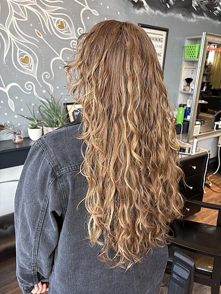 Pangaea Salon